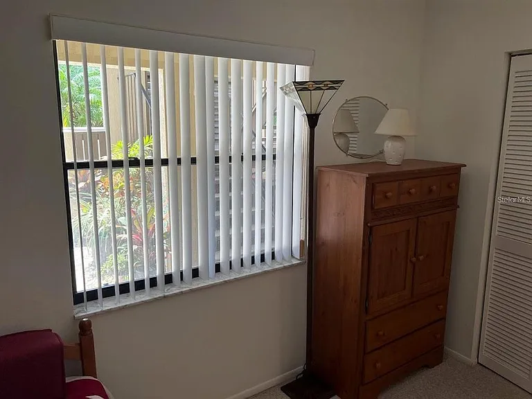 333 Woodlake Wynde — Photo 26