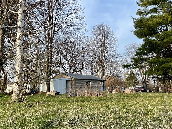 5th image of 10414 Baker Dr