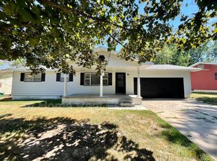 2816 W Chicago St, Springfield, MO 65803
