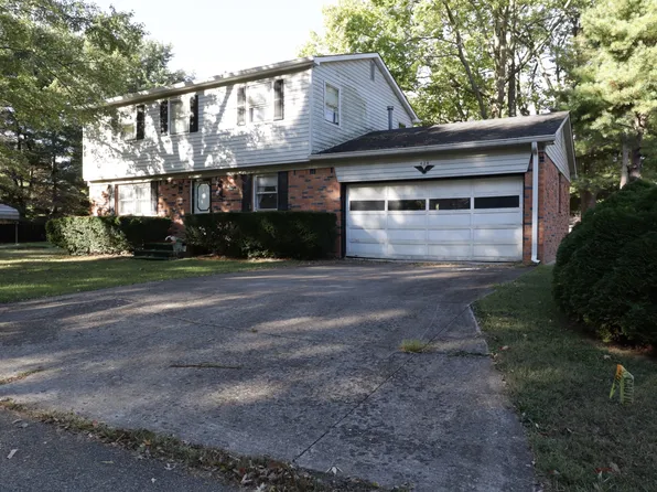 424 N Manifold St, Ingalls, IN 46048