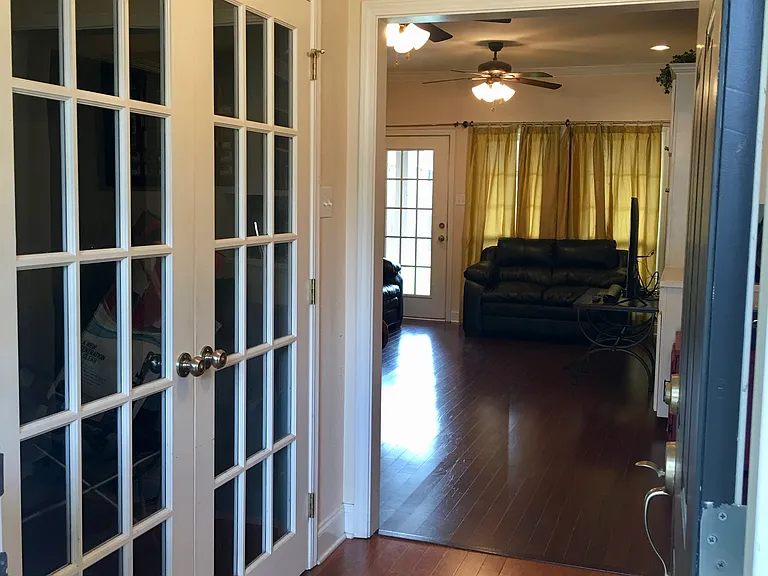 1109 Rita Ln — Photo 29