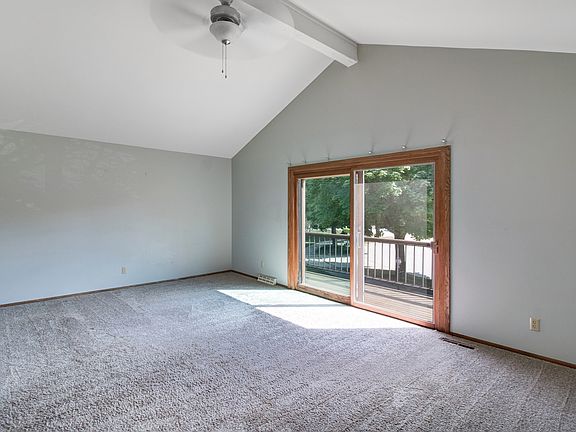 5th image of 2705 Coventry Ln