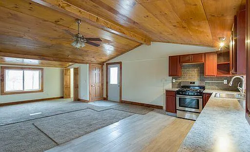 15305 Wacousta Rd — Photo 11