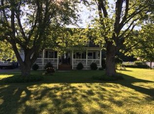 7040 Glass Factory Rd, Holland Patent, NY 13354