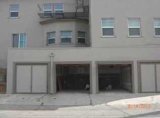 1114 E 28th St, Oakland, CA 94610