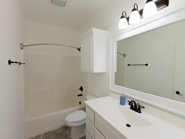 1301 W Elmira Pl — Photo 40