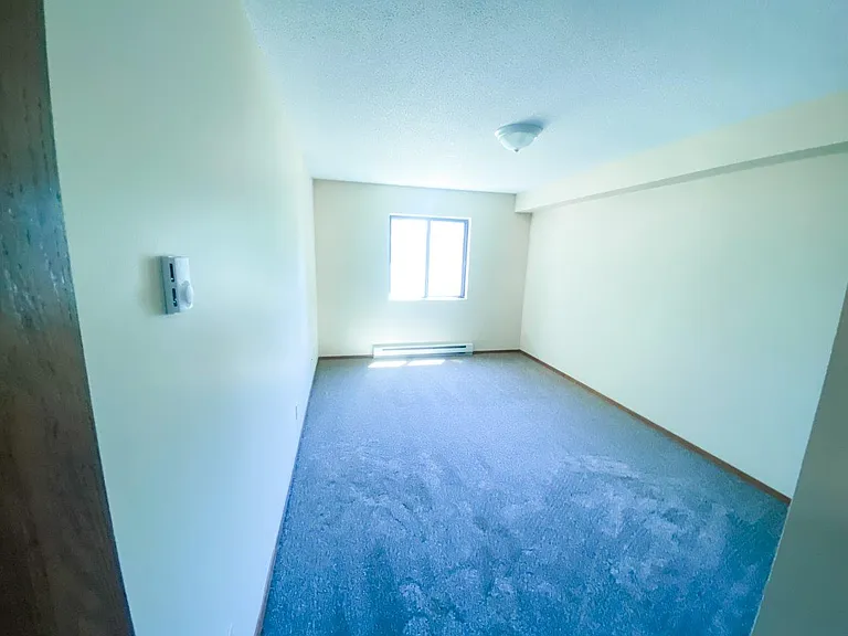 Heritage Apartments — Photo 20
