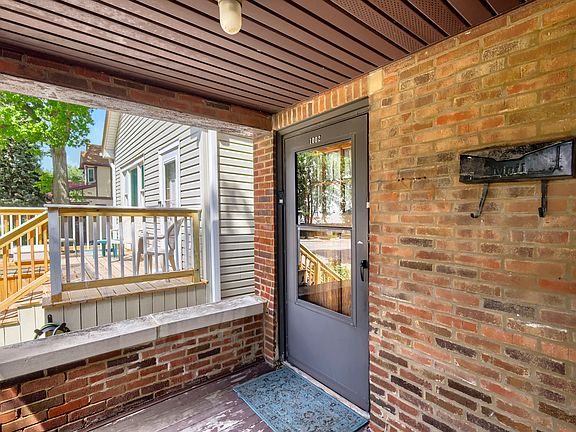 5th image of 1002 Circle Ave