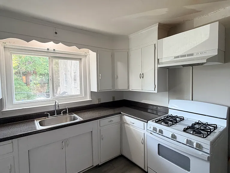 315 Winthrop Ave #5B — Photo 5