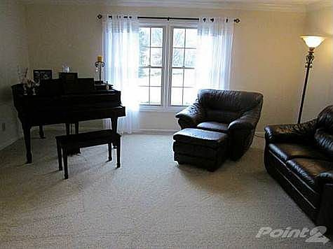 4th image of 1613 Jeannine Ln