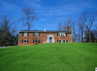 847 Seminole Rd, Radcliff, KY 40160