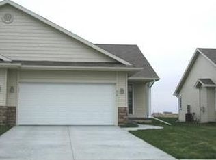 516 SW 46th St, Ankeny, IA 50023