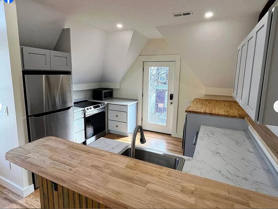 breakfast bar