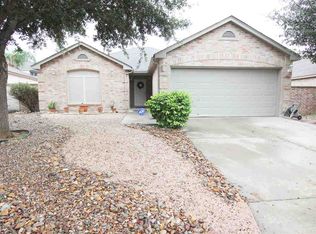 2033 Buenos Aires Dr, Laredo, TX 78045