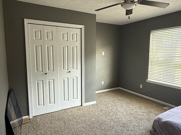 143 Lyle Curtis Cir — Photo 12