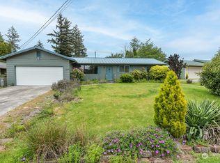 250 Mackenzie Dr, Camano Island, WA