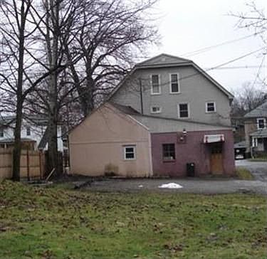 2nd image of 542 N Ellsworth Ave