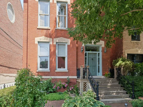 (undisclosed Address), Chicago, IL 60614