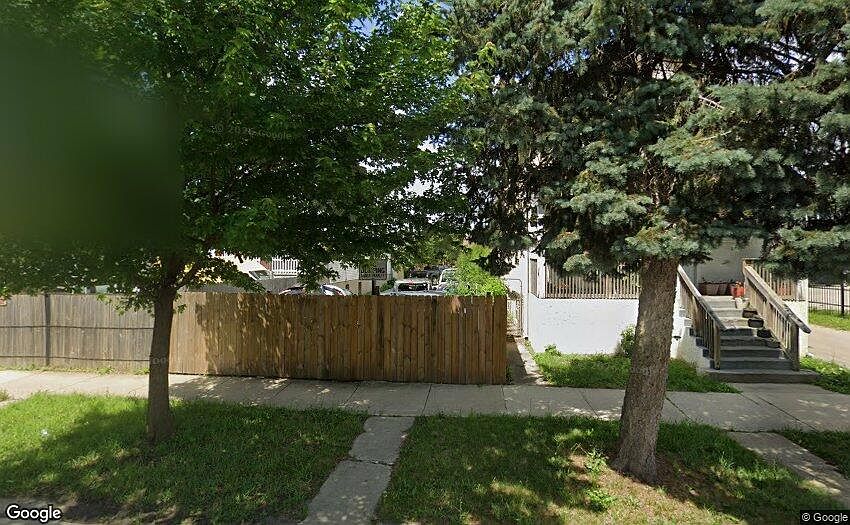 1st image of 6916 S Justine St