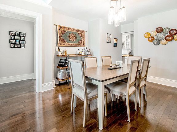5th image of 250 W 75th St APT 6A