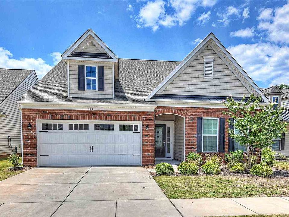 1st image of 414 Brier Knob Dr