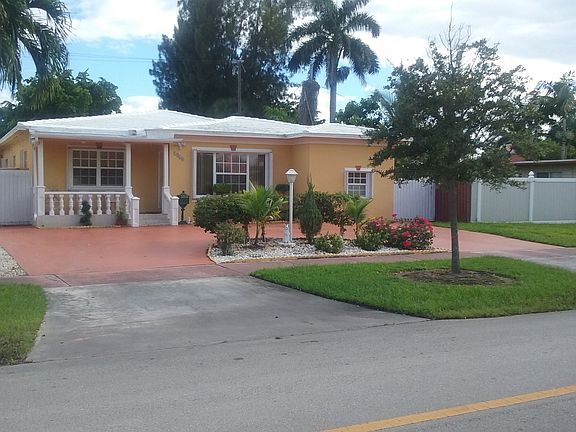 3rd image of 1560 Marseille Dr