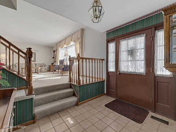 2nd image of 414 Arlington Ave