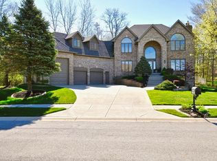 8181 Hunters Pl, Indianapolis, IN 46236