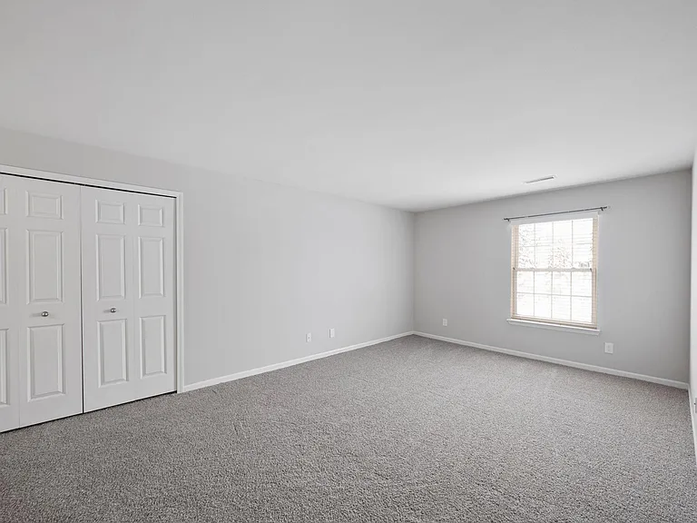 1645 Huntington Park #F — Photo 22