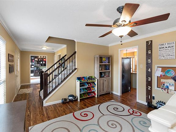 5th image of 16902 Elmwood Glen Ct
