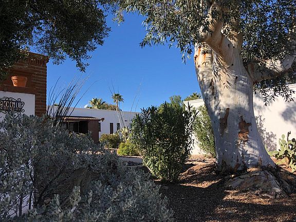 4th image of 206 S La Canada Dr