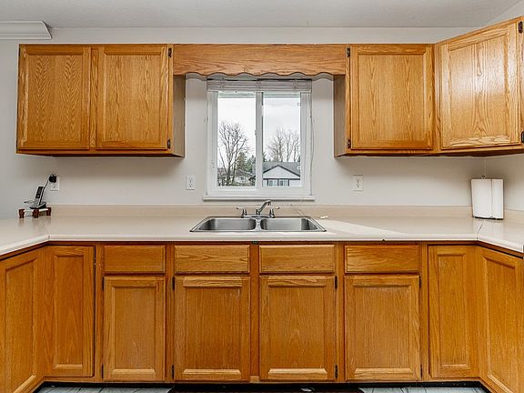5th image of 31000 Sidoni Ave