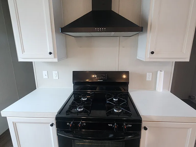 Meadowlark MHC LLC - Rent to Own — Photo 15