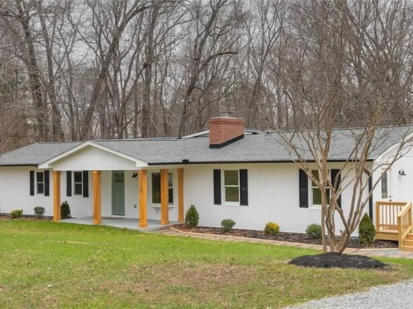 1528 Idlewild Ave, Burlington, NC 27217