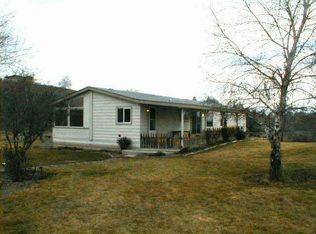 37 Gore Rd, Selah, WA 98942