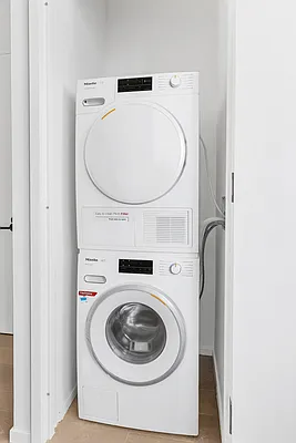 Rented by Sotheby's International Realty | media 20