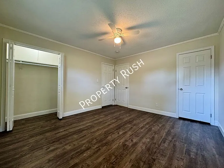 209 Signal View St — Photo 23