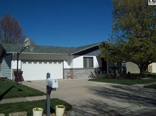 511 Oaklane St, McPherson, KS 67460