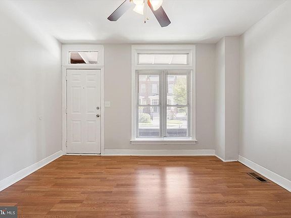 5th image of 1637 Montpelier St