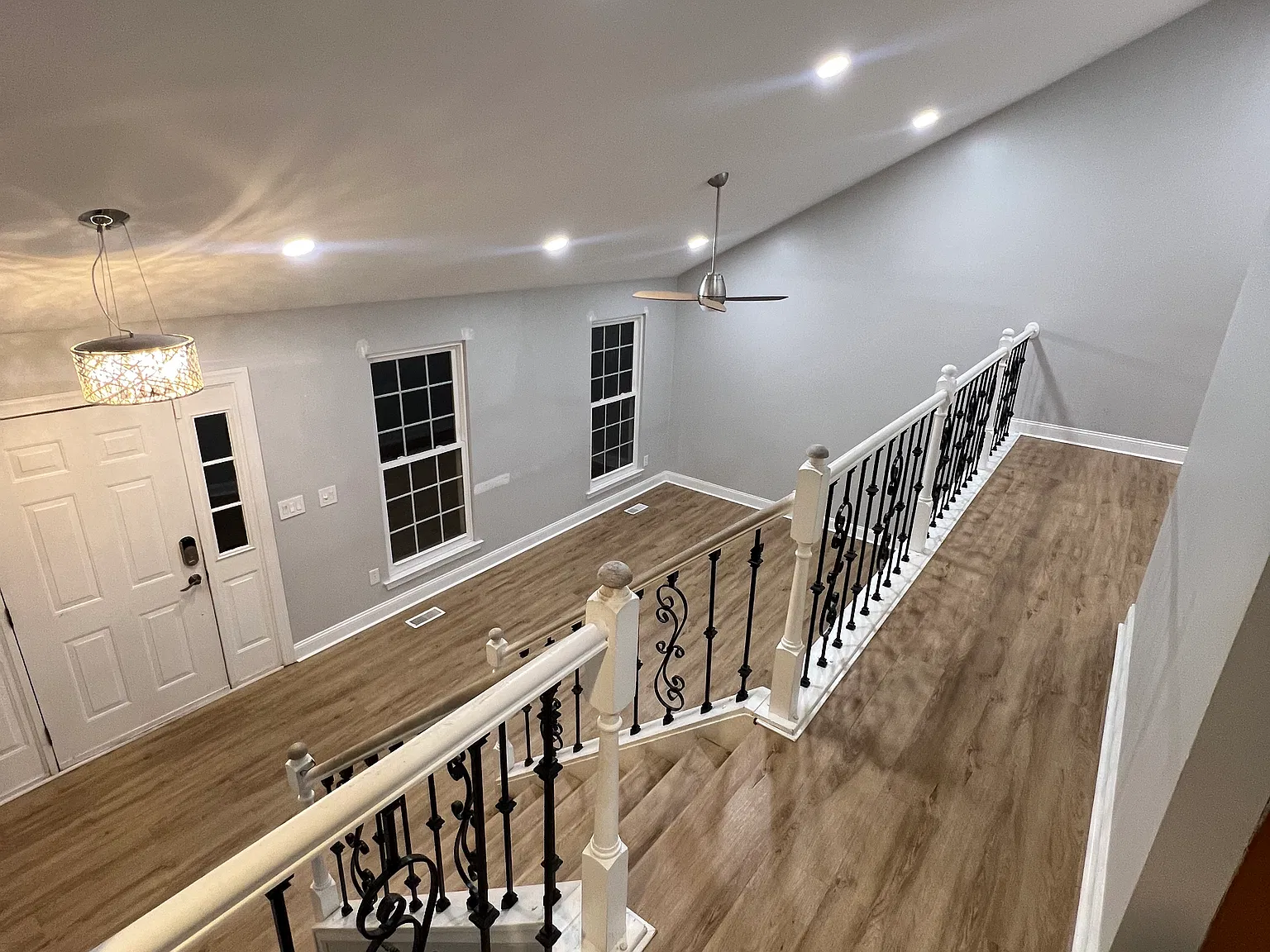 5 bed, 2600 sqft, $4,000 — Photo 4