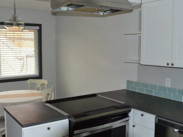 20 Arroyo Ln APT A, Los Alamos, NM 87544