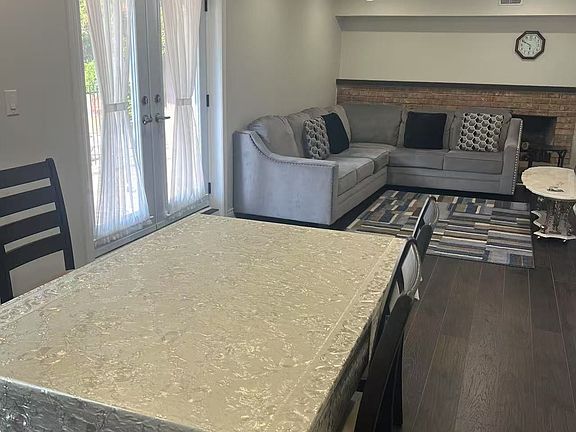 3rd image of 8 Pine Knoll Gate #Basement