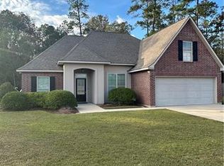 28330 Loiret Ct, Ponchatoula, LA 70454