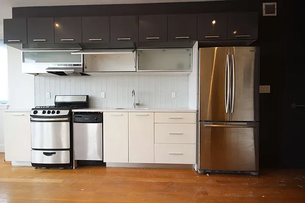 Rented by Nooklyn NYC LLC | media 47