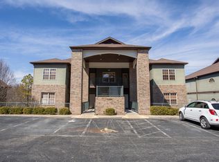 1101 Golf Dr, Branson West, MO 65737