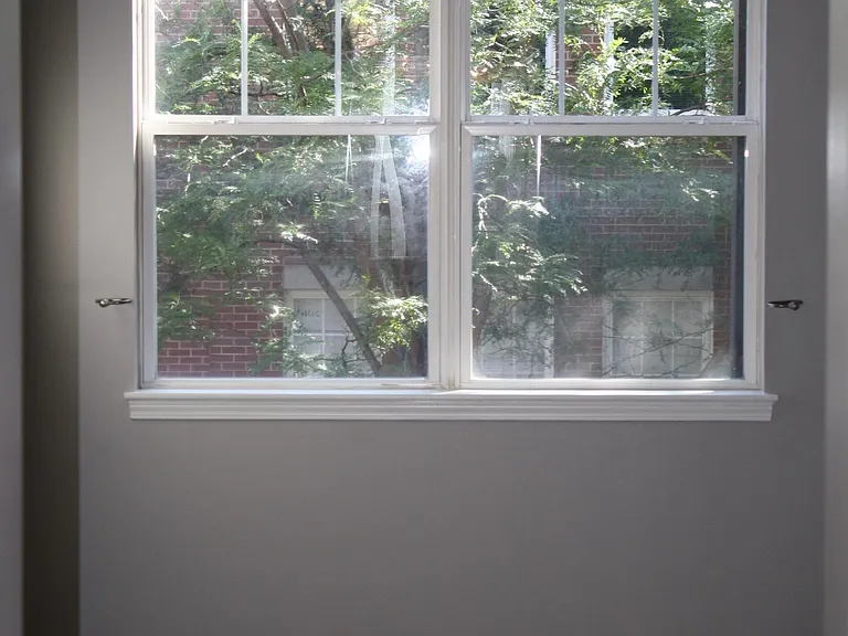 303 W Scott St #303 — Photo 5