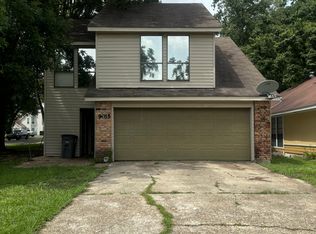 9015 Fox Run Ave, Baton Rouge, LA 70808