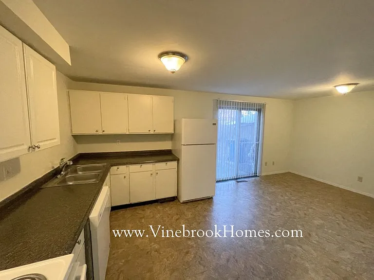 7959 Mount Hood Dr — Photo 5