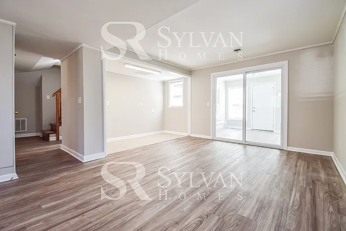 6137 Indian Creek Cir SW — Photo 3