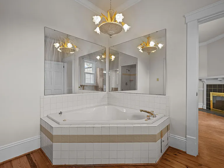 504 Parks Village Rd — Photo 6
